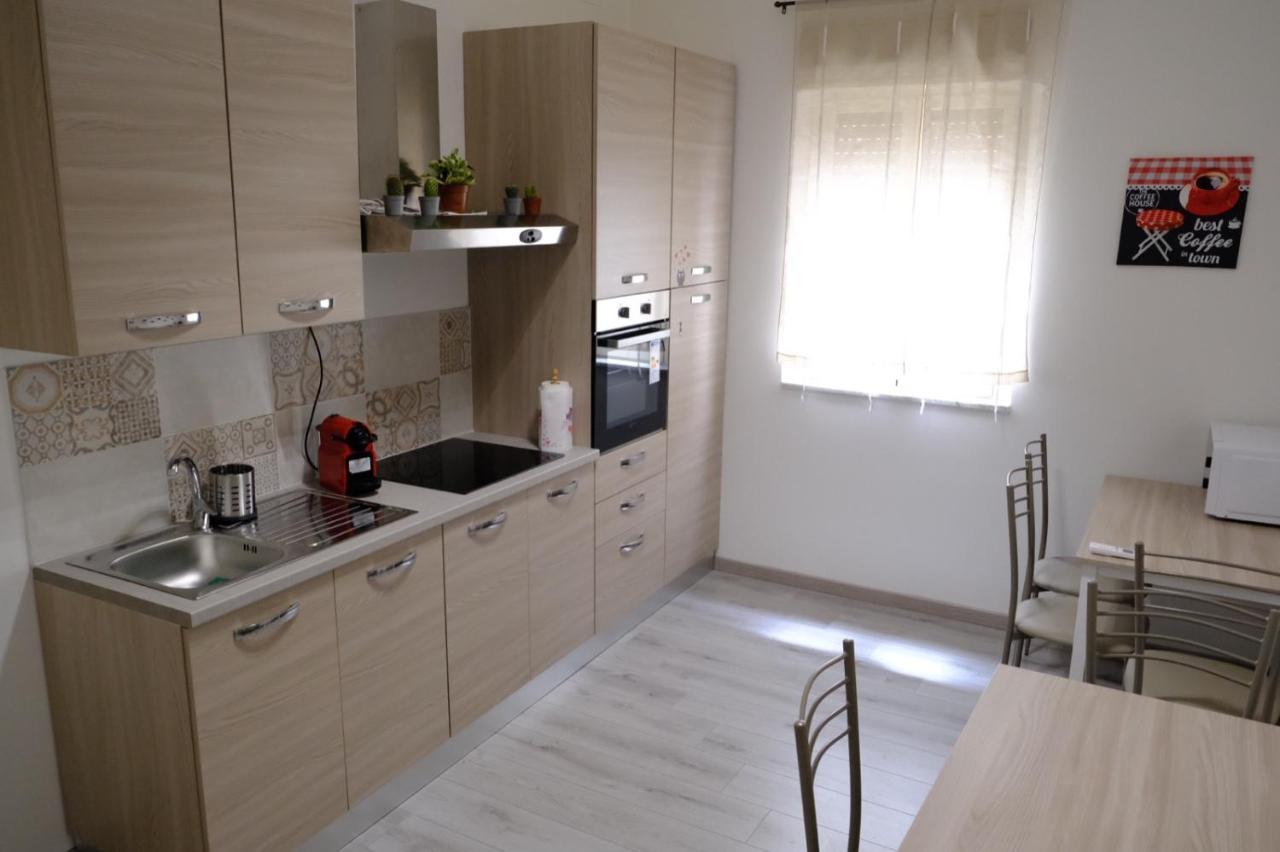 Casa Beatrice Affittacamere - Dante Παλέρμο Εξωτερικό φωτογραφία